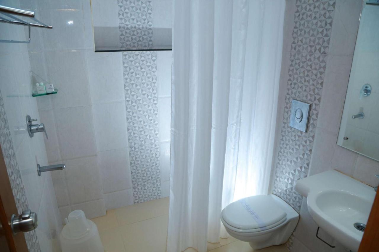 Vishnu Inn Guruvāyūr Zewnętrze zdjęcie